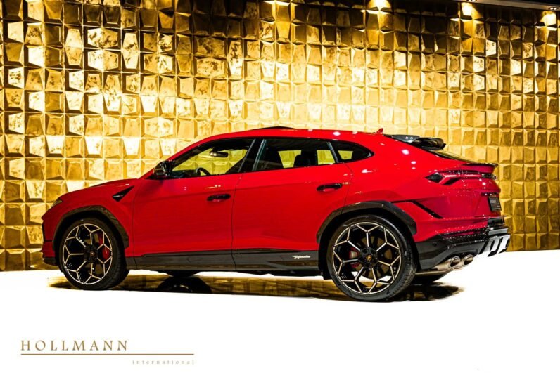 Lamborghini Urus Performante 2025