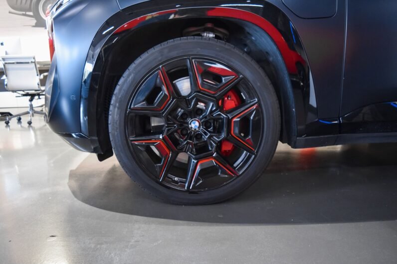 BMW XM Label Red 2024