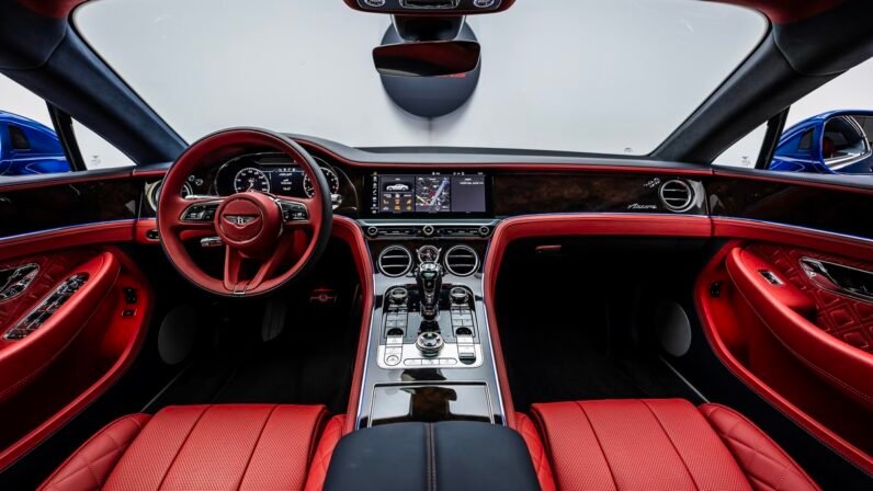 Bentley Continental GT Azure 2023