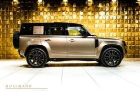 Land Rover Defender OCTA P635 4.4L 2025 for Sale – Petra Copper, Light Cloud + Lunar Interior, 635 HP V8