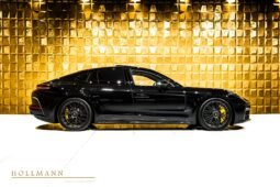Porsche Panamera GTS 2025