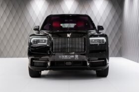 Rolls-Royce Cullinan Black Badge 2023 – Diamond Black, Red Leather, Shooting Star Headliner, 4-Seat VIP Rear, 22″ Wheels, 600 HP V12