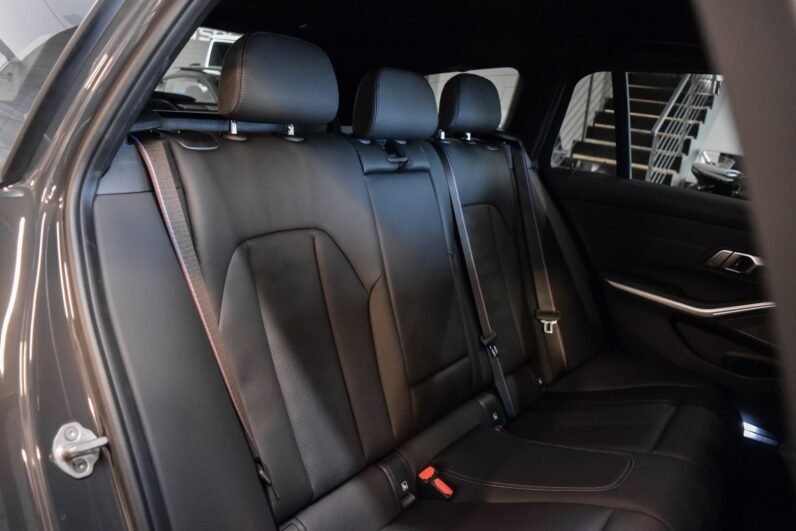 BMW M3 Touring Competition 2025 – Dravit Grey, Merino Leather, Harman/Kardon, Adaptive LED, M Drive Professional