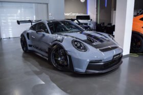 Porsche 911 GT3 RS (992) – Arctic Grey, Weissach Package, Magnesium Wheels, PCCB, Club Sport