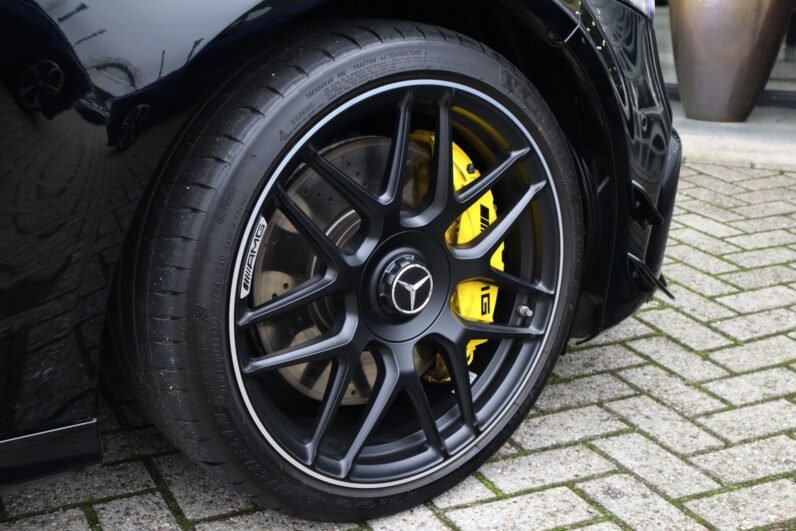 Mercedes-AMG A 45 S 2022 – 421 PS Hot Hatch with Panoramic Roof & AMG Performance Seats