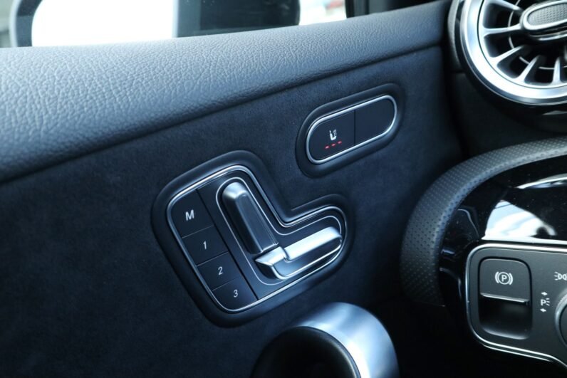 Mercedes-AMG A 45 S 2022 – 421 PS Hot Hatch with Panoramic Roof & AMG Performance Seats