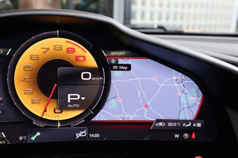 Ferrari 296 GTB Assetto Fiorano 2023 – 830 PS Plug-In Hybrid with Full Carbon Pack & Daytona Racing Seats