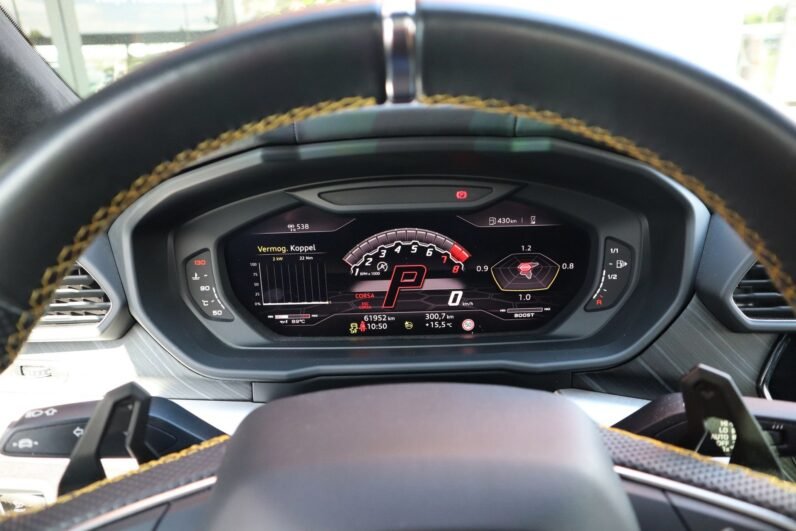 Lamborghini Urus 2021 – 650 PS Super SUV with Matte Green Wrap, Ceramic Brakes & Bang & Olufsen Sound