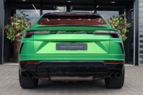 Lamborghini Urus 2021 – 650 PS Super SUV with Matte Green Wrap, Ceramic Brakes & Bang & Olufsen Sound