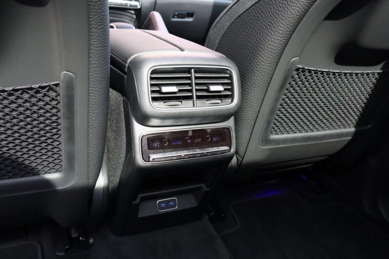 Mercedes-Benz GLE 450 d 4MATIC 2024 – Alpine Grey, AMG Line, 22″, Massage & Air Suspension