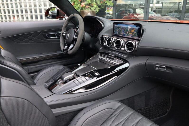 Mercedes-AMG GT R Roadster 2020 – 585 PS Limited Edition (1 of 750) with Carbon Pack, Ceramic Brakes & Burmester High-End