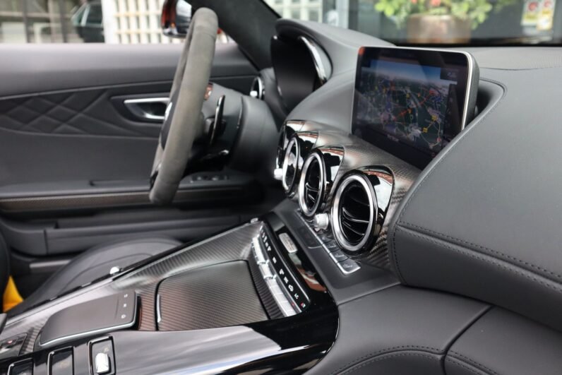 Mercedes-AMG GT R Roadster 2020 – 585 PS Limited Edition (1 of 750) with Carbon Pack, Ceramic Brakes & Burmester High-End