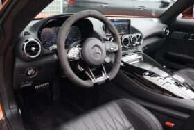 Mercedes-AMG GT R Roadster 2020 – 585 PS Limited Edition (1 of 750) with Carbon Pack, Ceramic Brakes & Burmester High-End