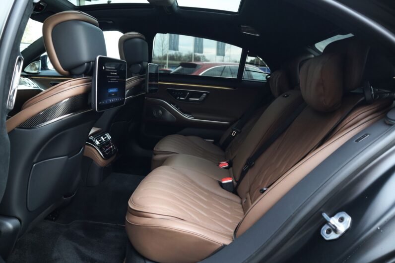 Mercedes-AMG S 63 S E Performance 2024 – 802 PS Plug-In Hybrid in Magno Black with Burmester 4D & Carbon Interior