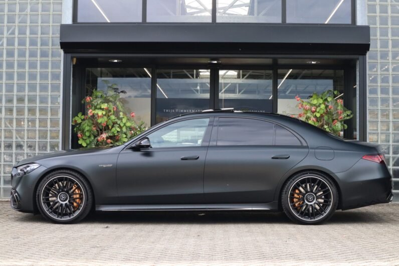 Mercedes-AMG S 63 S E Performance 2024 – 802 PS Plug-In Hybrid in Magno Black with Burmester 4D & Carbon Interior