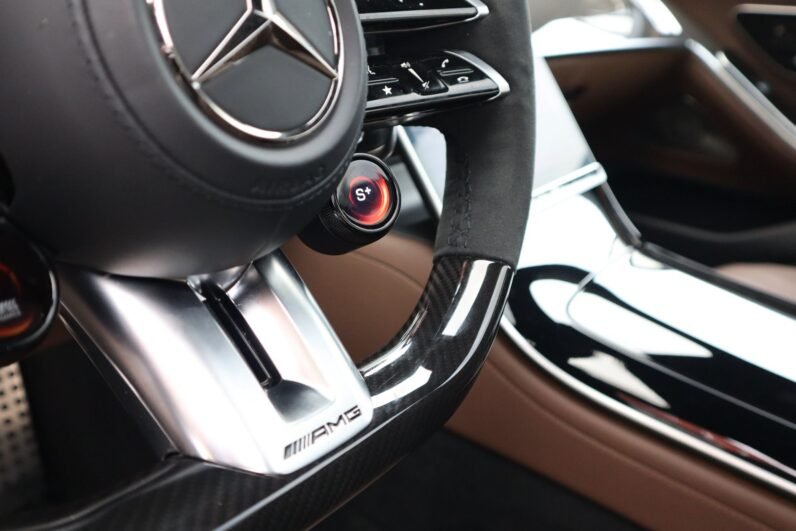 Mercedes-AMG S 63 S E Performance 2024 – 802 PS Plug-In Hybrid in Magno Black with Burmester 4D & Carbon Interior