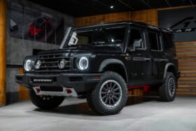 Ineos Grenadier Trialmaster Edition 2024 – 286 HP, Front & Rear Locking Differentials, Snorkel, 18” Alloys, Rough + Smooth Pack