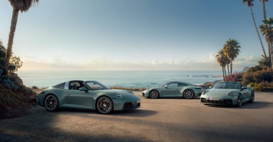 Porsche 911 4S 2025