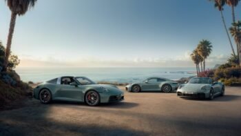 Porsche 911 4S 2025