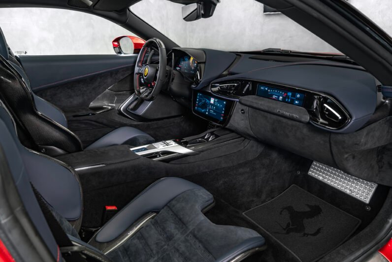 Ferrari 12Cilindri 2025 – 829 HP V12 with Carbon Package & Panoramic Roof