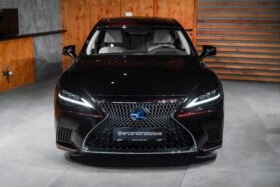 Lexus LS 500h Prestige 2023 – Agate Sonic Metallic, 359 HP Hybrid, Mark Levinson, Panoramic Roof, Massage Seats & 24” HUD