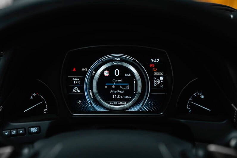 Lexus LS 500h Prestige 2023 – Agate Sonic Metallic, 359 HP Hybrid, Mark Levinson, Panoramic Roof, Massage Seats & 24” HUD