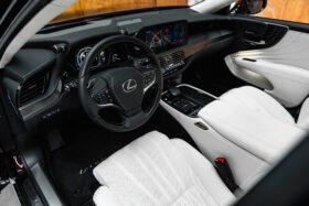 Lexus LS 500h Prestige 2023 – Agate Sonic Metallic, 359 HP Hybrid, Mark Levinson, Panoramic Roof, Massage Seats & 24” HUD