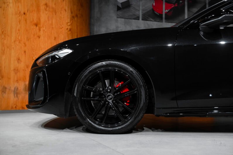 Audi A5 2.0 TFSI Quattro S Line 2024 – Mythos Black, 204 HP, B&O 3D Sound, Matrix LED, Virtual Cockpit & 360° Camera