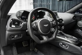 Aston Martin Vantage Coupe 2022