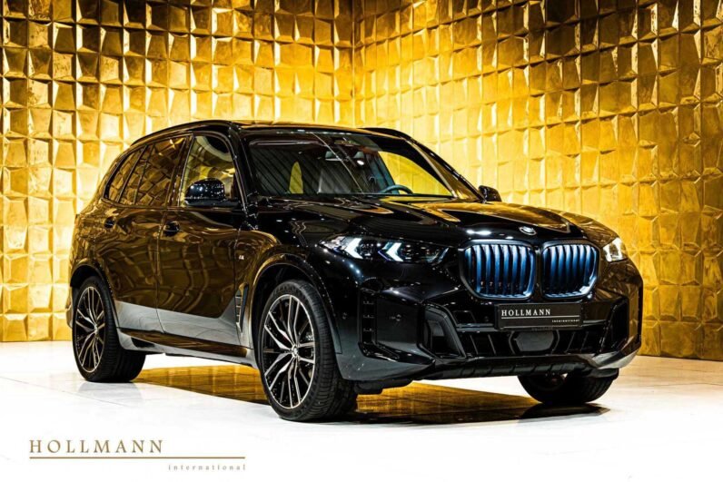 For Sale: BMW X5 xDrive 40d 2025 – Black Sapphire Metallic, 352 HP Diesel, M Sport Package Pro, 22″ Alloy Wheels
