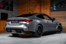 BMW M4 Competition M xDrive 2025