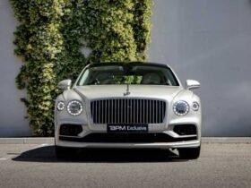 Bentley Flying Spur Odyssean Edition Hybrid 2023 – White Sand, 4,057 km