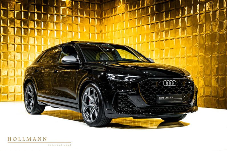 Audi RSQ8 Performance 2025 for Sale – Mythos Black, 640 HP, 23” Wheels, Ceramic Brakes, B&O Sound, Panoramic Roof & Massage Seats
