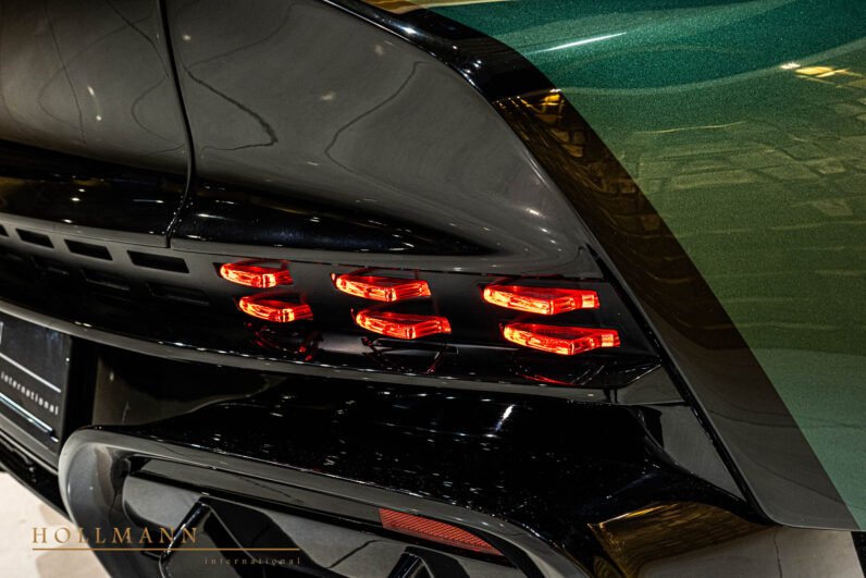 Aston Martin Valour 2025 – Buckinghamshire Green, 715 HP V12, 6-Speed Manual, Copper Tan Interior, 1 of 110 Units