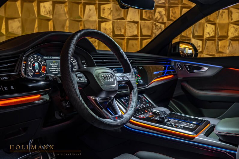 Audi RSQ8 Performance 2025 for Sale – Mythos Black, 640 HP, 23” Wheels, Ceramic Brakes, B&O Sound, Panoramic Roof & Massage Seats