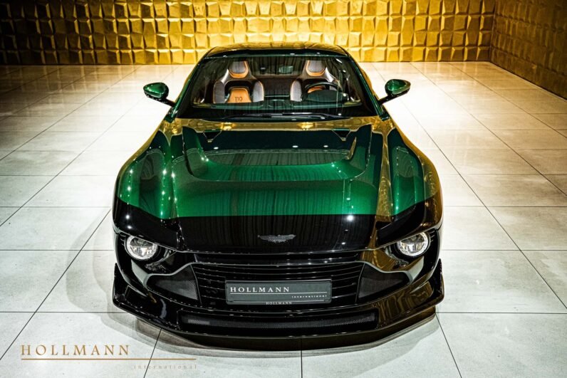 Aston Martin Valour 2025 – Buckinghamshire Green, 715 HP V12, 6-Speed Manual, Copper Tan Interior, 1 of 110 Units