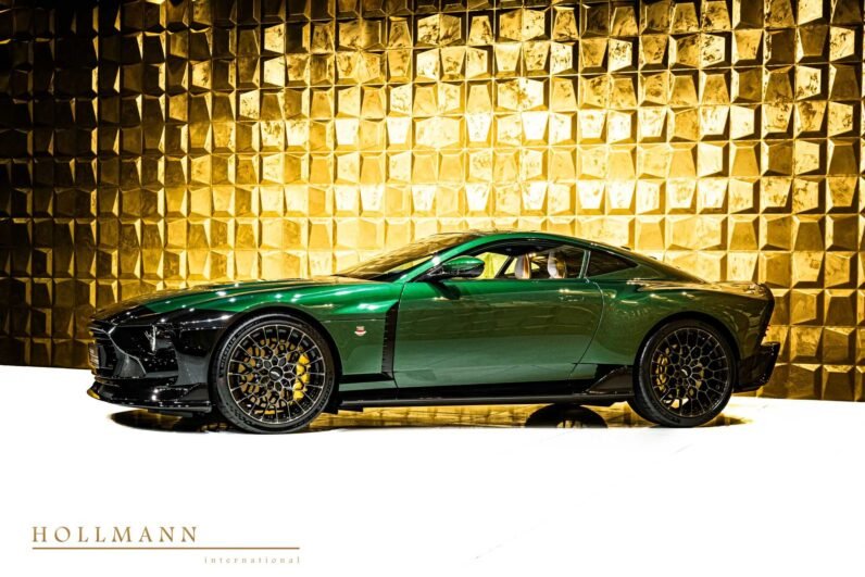 Aston Martin Valour 2025 – Buckinghamshire Green, 715 HP V12, 6-Speed Manual, Copper Tan Interior, 1 of 110 Units