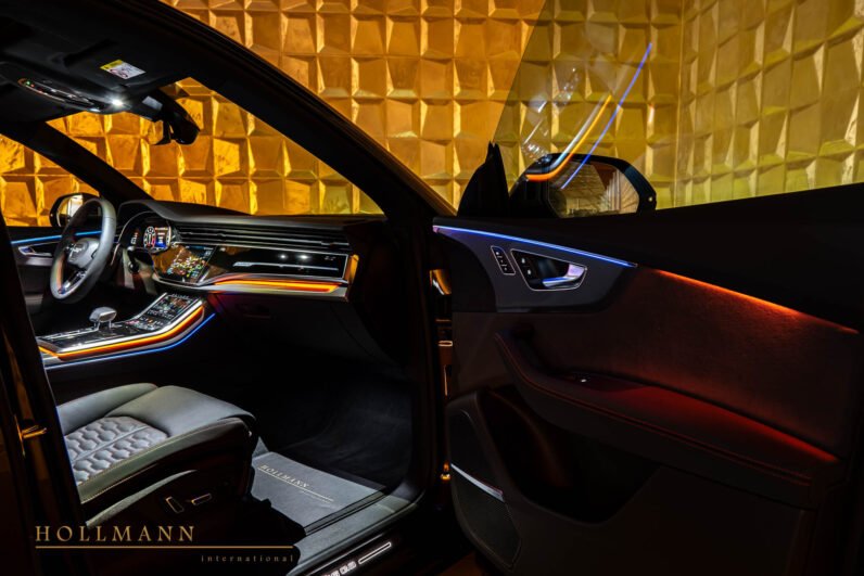 Audi RSQ8 Performance 2025 for Sale – Mythos Black, 640 HP, 23” Wheels, Ceramic Brakes, B&O Sound, Panoramic Roof & Massage Seats