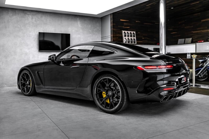 Mercedes-Benz AMG GT 63 4MATIC+ 2024