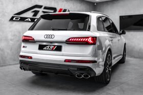 Audi SQ7 2023 – Pearl Effect Paint, 507 HP, Valcona Leather, Panoramic Roof, Laser Matrix LED & 22” Wheels