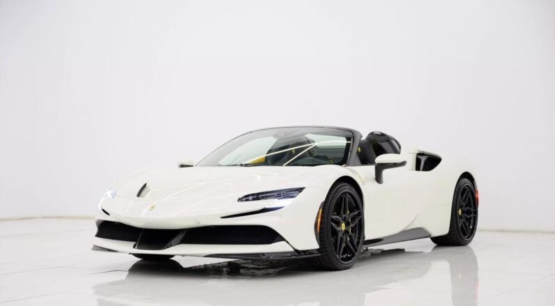 For Sale: Ferrari SF90 Spider 2024 in White – 986 HP, Plug-in Hybrid V8