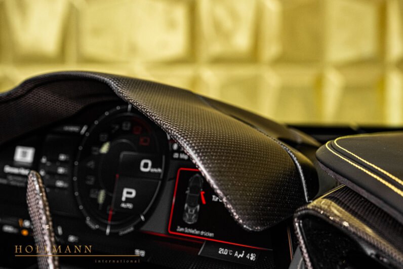 Ferrari SF90 Stradale 2021 – Hybrid Power, Nero Black, 8,200 km