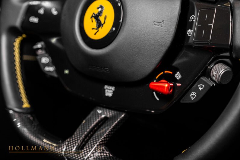 Ferrari SF90 Stradale 2021 – Hybrid Power, Nero Black, 8,200 km