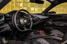 Ferrari SF90 Stradale 2021 – Hybrid Power, Nero Black, 8,200 km