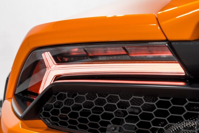 Lamborghini Huracán Sterrato 2023 – Arancio Borealis, AWD, Carbon Ceramics, Off-Road Ready, 610 HP V10
