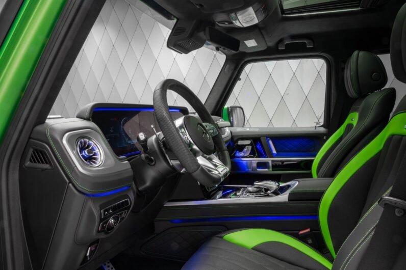 Mercedes-Benz G 63 AMG 4×4² BRABUS 800 2023 – Green Hell Magno, Full Carbon Widebody, 22″ BRABUS Wheels, 799 HP, Burmester, TV Tuner