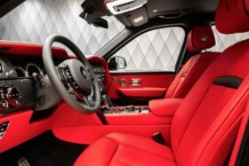 Rolls-Royce Cullinan Black Badge 2023 – Diamond Black, Red Leather, Shooting Star Headliner, 4-Seat VIP Rear, 22″ Wheels, 600 HP V12