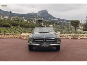 For Sale: Mercedes-Benz 230 SL Pagoda – 1964, Blue/Havana, 74,559 km