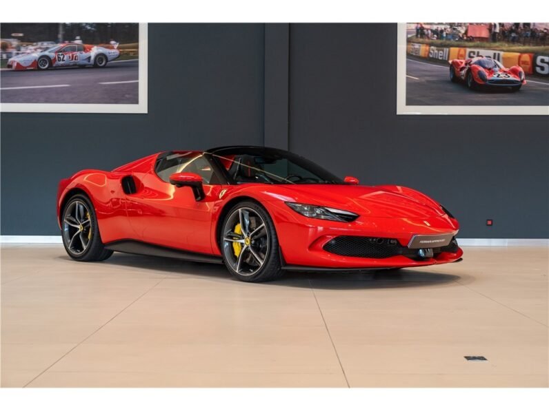 For Sale: Ferrari 296 GTS – 2025, Rosso Corsa, Hybrid V6 830 hp, 945 km