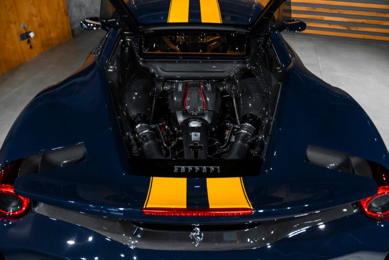 For Sale: Ferrari 488 Pista GTB 2020 – Blu Scozia & Giallo Triplo Strato, Cuoio Alcantara Interior, 530 kW (~720 HP), Only 4,350 km